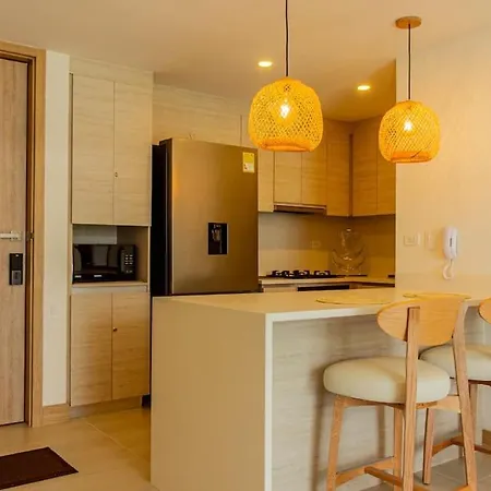Apartamento En Con Salida Directa A La Playa